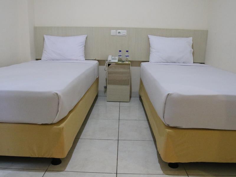 Daya Hotel Makassar Eksteriør billede